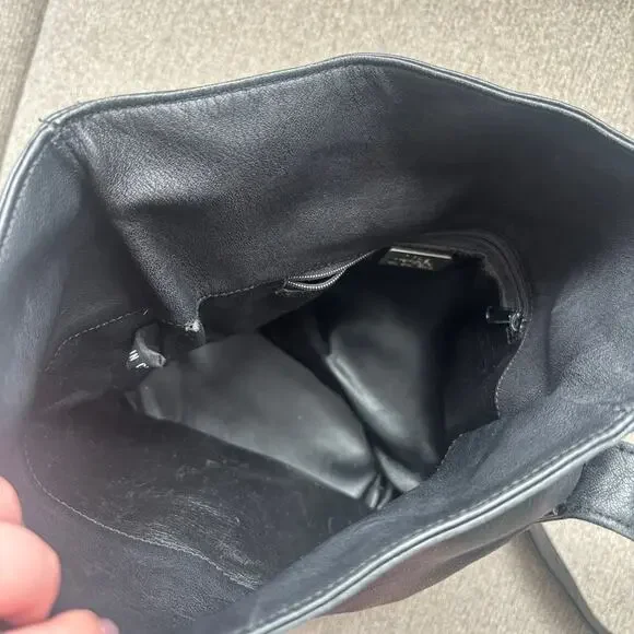 Vintage Feminine Lisa Loren Handbag Minimalist Casual Quiet Luxury Chic - Picture 5 of 9